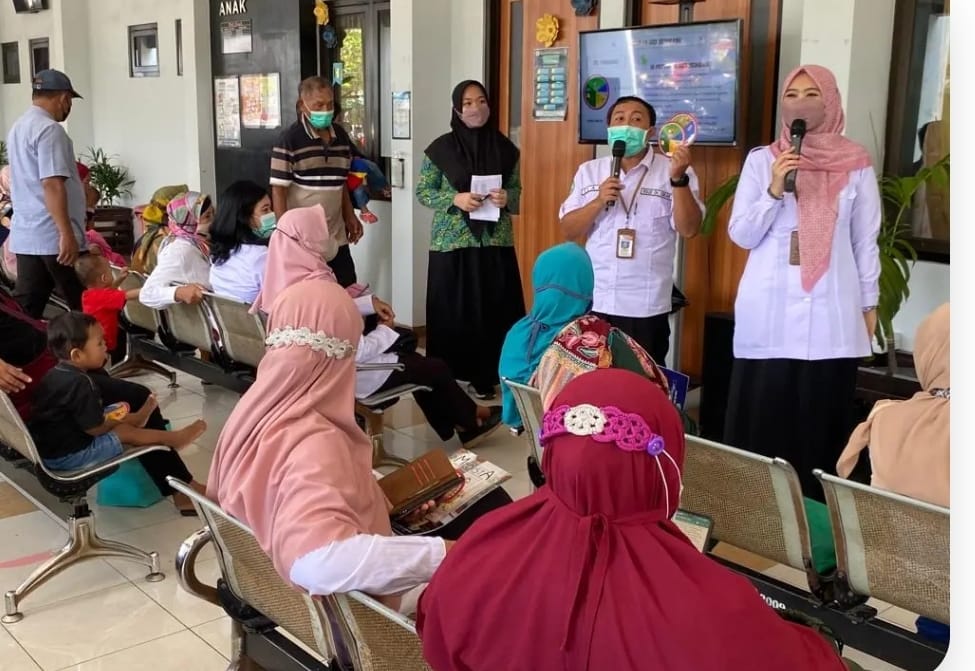 Gelar Sosialisasi, Ahli Gizi RSUD Tulungagung: Orang Tua Harus Tahu Tahapan Pemberian Makanan pada Anak