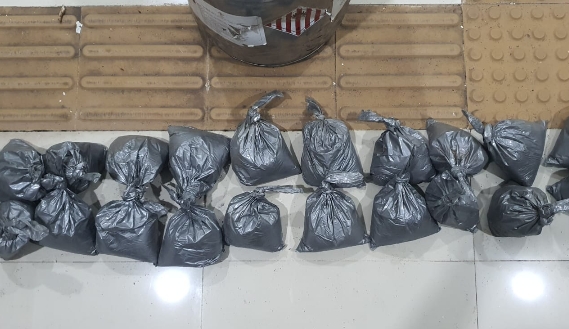 21 Kg Serbuk Handak Beserta 1 Orang Pelaku di Bui Polisi