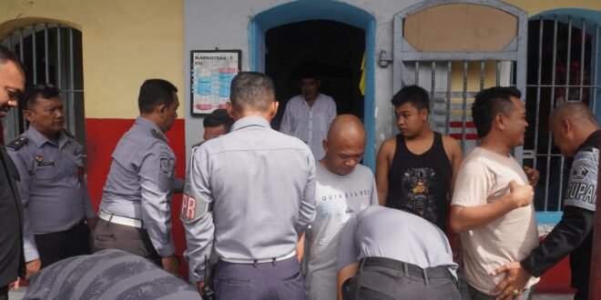 Kamar Hunian Warga Binaan di Rutan Klas IIB Sumenep Digeledah